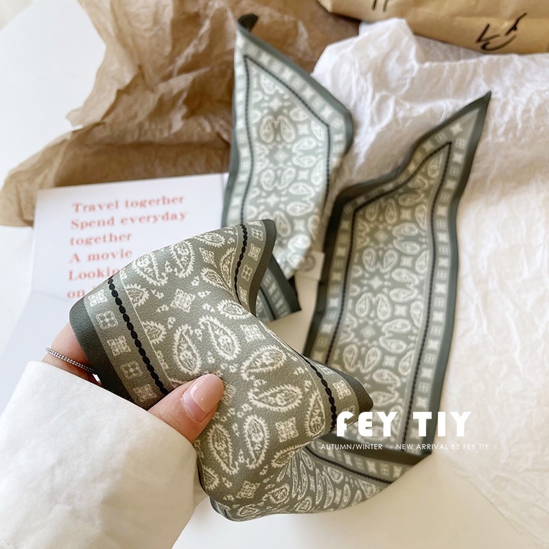 Ensemble série foulard en Sati - Silk Neck Scarf avis et prix