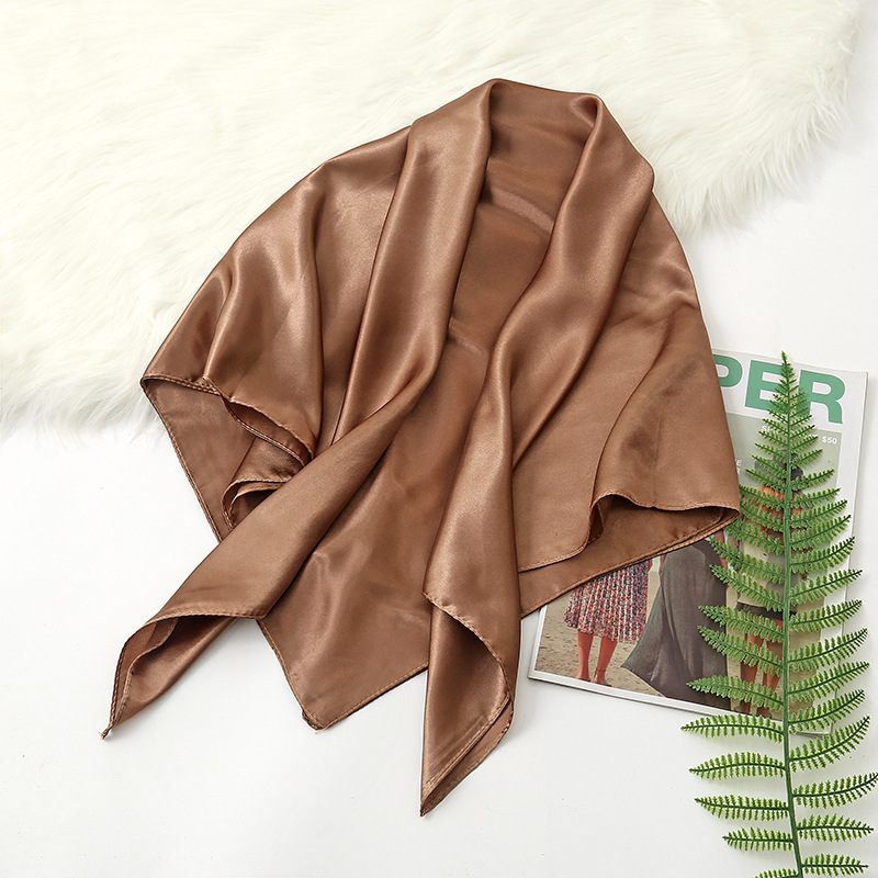 Foulard Hijab pour femmes, 90c - Silk Neck Scarf avis et prix